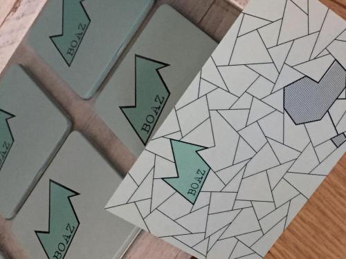 Bonino doopsuiker kaartje buggy driehoekige vormen munt donkerblauw
